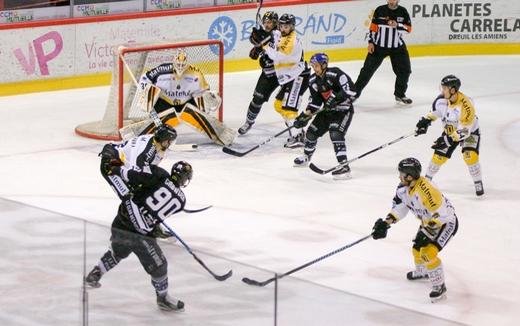 Photo hockey Ligue Magnus - Ligue Magnus : 35ème journée : Amiens  vs Rouen - LM : Nouvelle défaite pour les Gothiques dans le derby