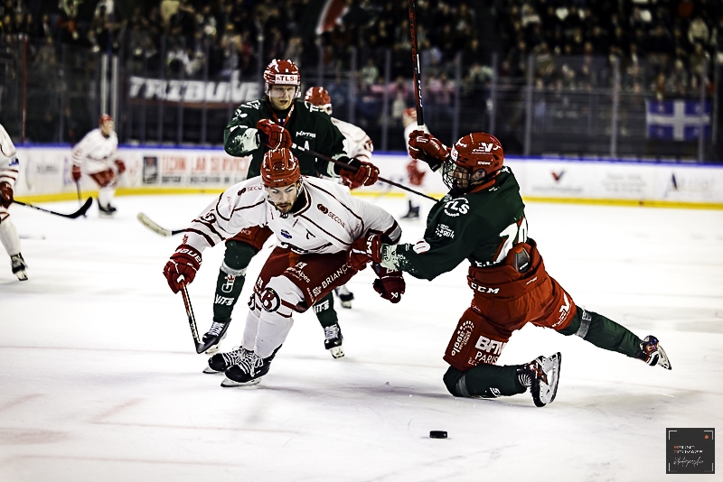 Photo hockey Ligue Magnus - Ligue Magnus : 35ème journée : Cergy-Pontoise vs Briançon - Briançon maîtrise le jeu, mais Cergy pousse jusqu’en prolongation Photo hockey Ligue Magnus - Ligue Magnus : 35ème journée : Cergy-Pontoise vs Briançon - Briançon maîtrise le jeu, mais Cergy pousse jusqu’en prolongation