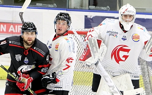 Photo hockey Ligue Magnus - Ligue Magnus : 35ème journée : Nice vs Amiens  - Mauvaise opération pour les Aigles