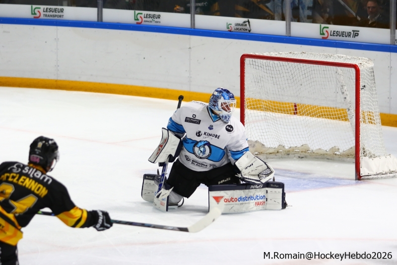 Photo hockey Ligue Magnus - Ligue Magnus : 35ème journée : Rouen vs Marseille - Les dragons font plier les spartiates. Photo hockey Ligue Magnus - Ligue Magnus : 35ème journée : Rouen vs Marseille - Les dragons font plier les spartiates.