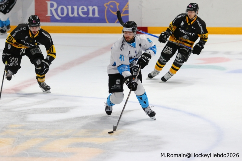 Photo hockey Ligue Magnus - Ligue Magnus : 35ème journée : Rouen vs Marseille - Les dragons font plier les spartiates. Photo hockey Ligue Magnus - Ligue Magnus : 35ème journée : Rouen vs Marseille - Les dragons font plier les spartiates.