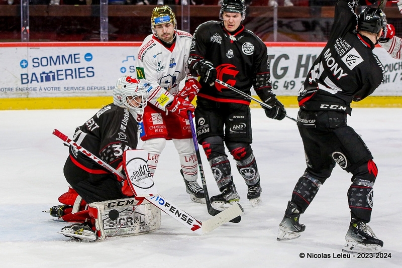 Photo hockey Ligue Magnus - Ligue Magnus : 36ème journée : Amiens  vs Grenoble  - Grenoble s