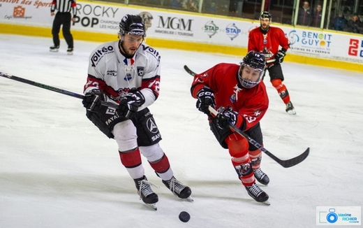 Photo hockey Ligue Magnus - Ligue Magnus : 36ème journée : Chamonix vs Bordeaux - Chamonix s Photo hockey Ligue Magnus - Ligue Magnus : 36ème journée : Chamonix vs Bordeaux - Chamonix s