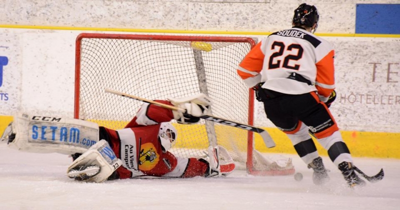 Photo hockey Ligue Magnus - Ligue Magnus : 36ème journée : Chamonix  vs Epinal  - Epinal défait par…Sabol 
