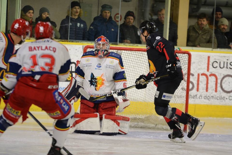 Photo hockey Ligue Magnus - Ligue Magnus : 36ème journée : Chamonix  vs Grenoble  - Tiers manqué, match scellé pour les Pionniers