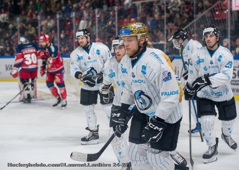Photo hockey Ligue Magnus - Ligue Magnus : 36ème journée : Grenoble  vs Marseille - Grenoble cartonne en Championnat ! 