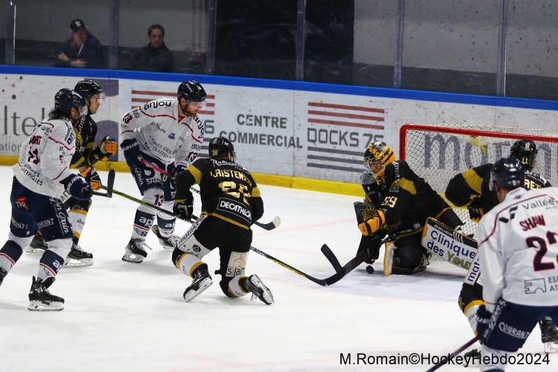 Photo hockey Ligue Magnus - Ligue Magnus : 36ème journée : Rouen vs Angers - LM : Les ducs s’imposent en terre normande. Photo hockey Ligue Magnus - Ligue Magnus : 36ème journée : Rouen vs Angers - LM : Les ducs s’imposent en terre normande.