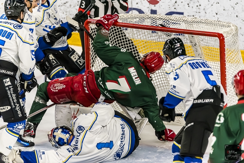Photo hockey Ligue Magnus - Ligue Magnus : 38ème journée : Cergy-Pontoise vs Gap - Les Rapaces retrouvent la saveur de la victoire face aux Jokers Photo hockey Ligue Magnus - Ligue Magnus : 38ème journée : Cergy-Pontoise vs Gap - Les Rapaces retrouvent la saveur de la victoire face aux Jokers