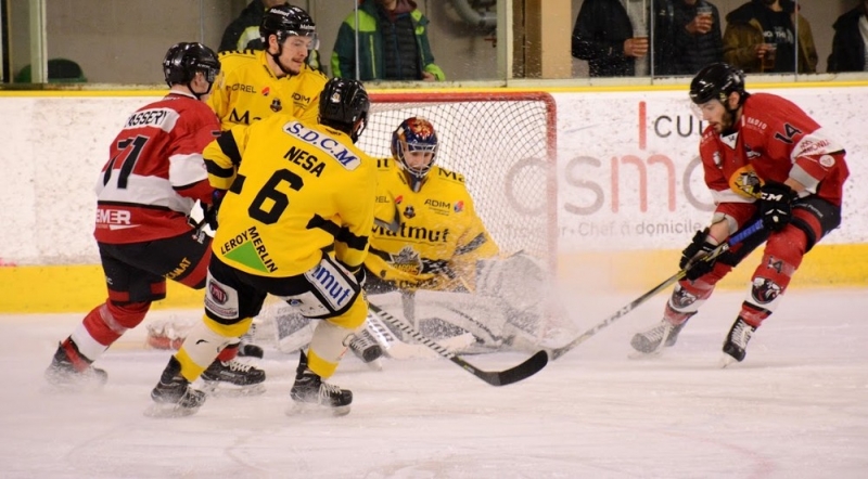 Photo hockey Ligue Magnus - Ligue Magnus : 38ème journée : Chamonix  vs Rouen - 4 minutes qui font la différence
