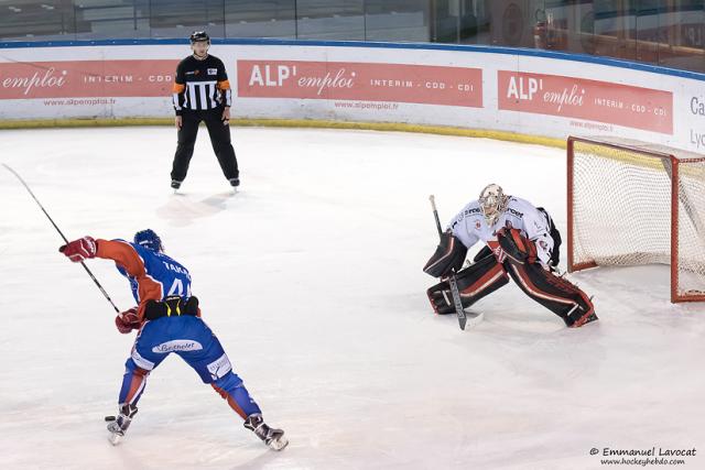 Photo hockey Ligue Magnus - Ligue Magnus : 38ème journée : Lyon vs Amiens  - LM : Lyon rebondit contre les Gothiques
