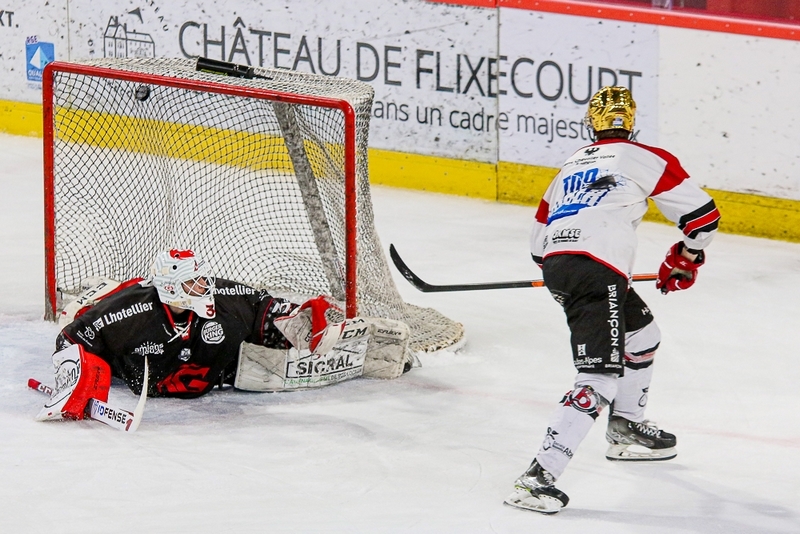 Photo hockey Ligue Magnus - Ligue Magnus : 38ème journée : Amiens  vs Briançon  - Amiens s