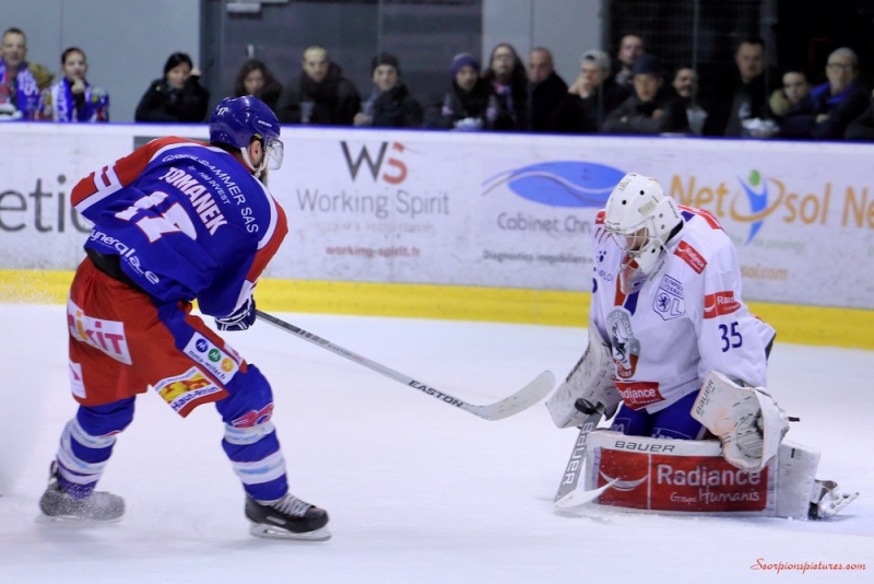 Photo hockey Ligue Magnus - Ligue Magnus : 39ème journée : Mulhouse vs Lyon - Dans les griffes des Lions