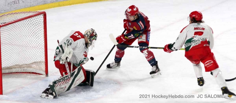 Photo hockey Ligue Magnus - Ligue Magnus : 39ème journée : Grenoble vs Cergy-Pontoise - Des pénalités et des buts à Pole Sud ! Photo hockey Ligue Magnus - Ligue Magnus : 39ème journée : Grenoble vs Cergy-Pontoise - Des pénalités et des buts à Pole Sud !