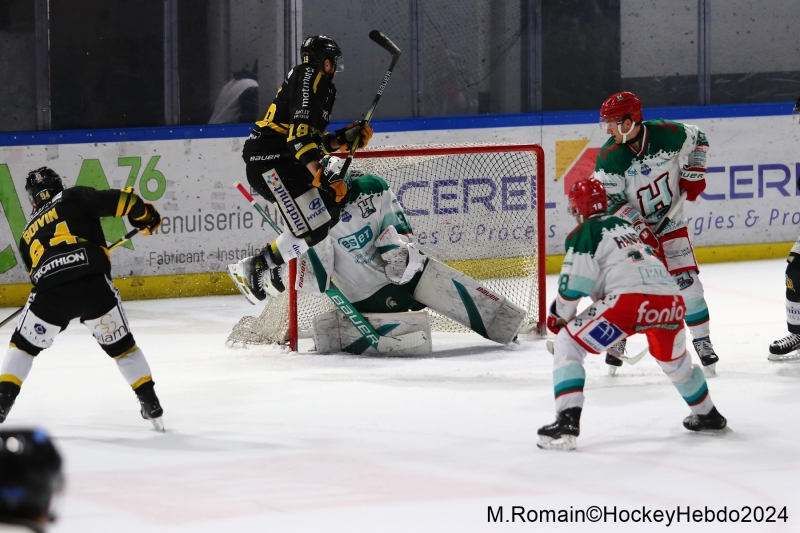 Photo hockey Ligue Magnus - Ligue Magnus : 39ème journée : Rouen vs Anglet - Retour gagnant pour Christophe Boivin et les Dragons Photo hockey Ligue Magnus - Ligue Magnus : 39ème journée : Rouen vs Anglet - Retour gagnant pour Christophe Boivin et les Dragons