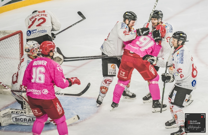 Photo hockey Ligue Magnus - Ligue Magnus : 3ème journée  : Cergy-Pontoise vs Amiens  - Cergy gagne son derby contre Amiens
