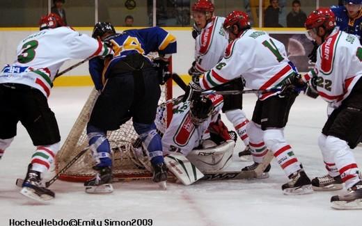 Photo hockey Ligue Magnus - Ligue Magnus : 3ème journée : Dijon  vs Mont-Blanc - Aux forceps... 