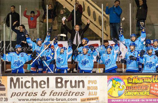 Photo hockey Ligue Magnus - Ligue Magnus : 3ème journée : Villard-de-Lans vs Amiens - Une victoire d\ Photo hockey Ligue Magnus - Ligue Magnus : 3ème journée : Villard-de-Lans vs Amiens - Une victoire d\