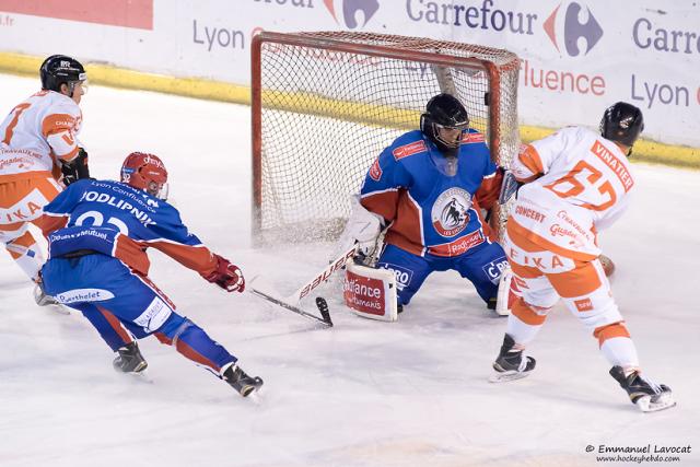 Photo hockey Ligue Magnus - Ligue Magnus : 40ème journée : Lyon vs Epinal  - LM : Pas de solution pour le Gamyo