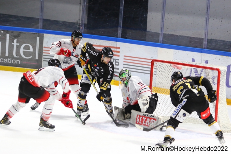 Photo hockey Ligue Magnus - Ligue Magnus : 40ème journée : Rouen vs Nice - LM : ROUEN à nouveau maitre chez lui Photo hockey Ligue Magnus - Ligue Magnus : 40ème journée : Rouen vs Nice - LM : ROUEN à nouveau maitre chez lui