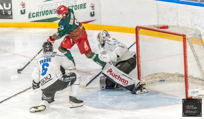 Photo hockey Ligue Magnus - Ligue Magnus : 41ème journée : Cergy-Pontoise vs Gap  - La bonne opération des Jokers face aux Rapaces