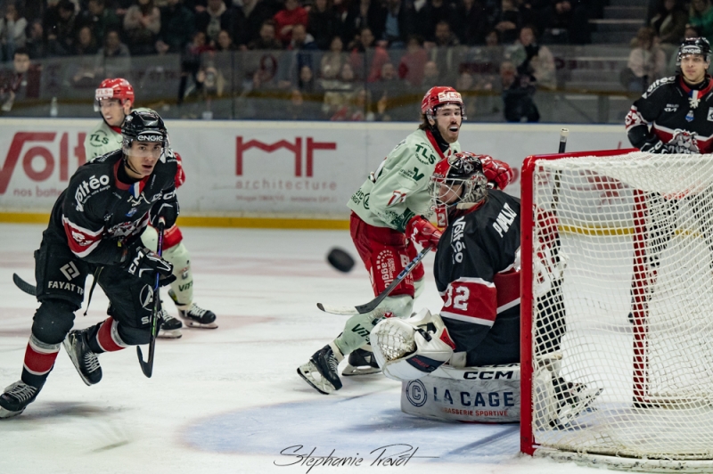Photo hockey Ligue Magnus - Ligue Magnus : 42ème journée : Bordeaux vs Cergy-Pontoise - Bordeaux s Photo hockey Ligue Magnus - Ligue Magnus : 42ème journée : Bordeaux vs Cergy-Pontoise - Bordeaux s