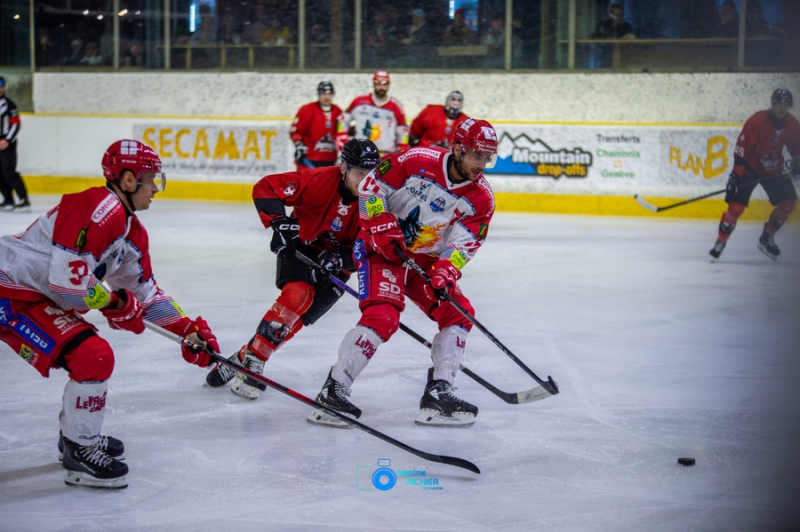Photo hockey Ligue Magnus - Ligue Magnus : 43ème journée : Chamonix  vs Grenoble  - Chamonix s