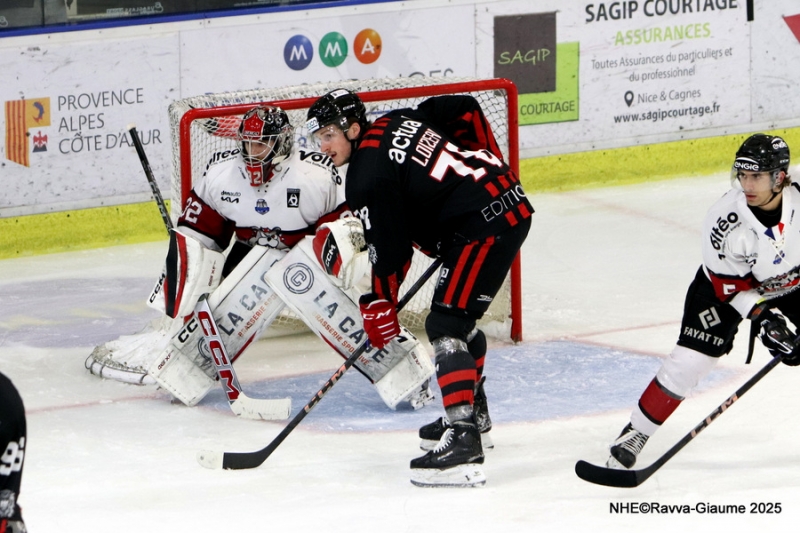 Photo hockey Ligue Magnus - Ligue Magnus : 43ème journée : Nice vs Bordeaux - Les Boxers gâchent le Carnaval