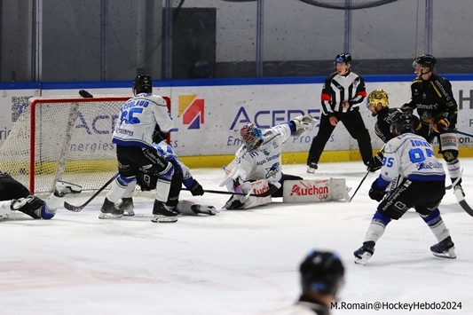 Photo hockey Ligue Magnus - Ligue Magnus : 43ème journée : Rouen vs Gap  - Rouen, une victoire sur la fin.