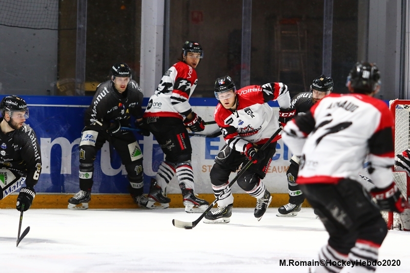 Photo hockey Ligue Magnus - Ligue Magnus : 43ème journée : Rouen vs Bordeaux - Rouen fait l\ Photo hockey Ligue Magnus - Ligue Magnus : 43ème journée : Rouen vs Bordeaux - Rouen fait l\