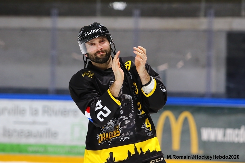 Photo hockey Ligue Magnus - Ligue Magnus : 43ème journée : Rouen vs Bordeaux - Rouen fait l\ Photo hockey Ligue Magnus - Ligue Magnus : 43ème journée : Rouen vs Bordeaux - Rouen fait l\
