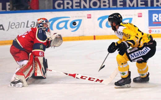 Photo hockey Ligue Magnus - Ligue Magnus : 44ème journée : Grenoble vs Rouen - Grenoble - Rouen: toutes les incertitudes sont encore permises Photo hockey Ligue Magnus - Ligue Magnus : 44ème journée : Grenoble vs Rouen - Grenoble - Rouen: toutes les incertitudes sont encore permises