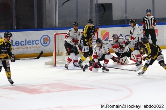 Photo hockey Ligue Magnus - Ligue Magnus : 4ème journée  : Rouen vs Bordeaux - Des dragons défaits par des boxers.