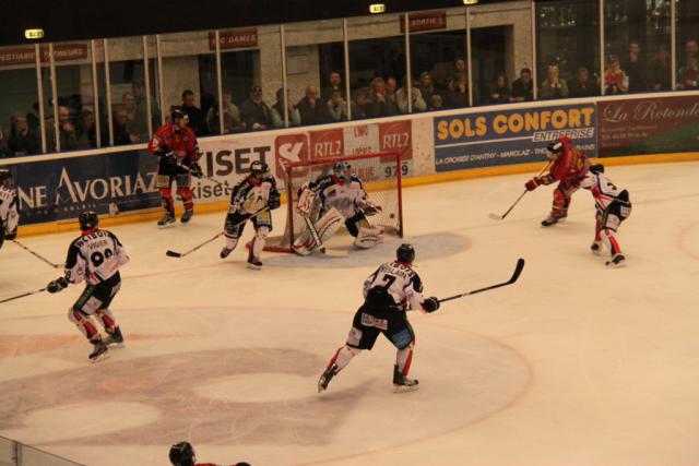 Photo hockey Ligue Magnus - Ligue Magnus : 4ème journée : Morzine-Avoriaz vs Caen  - Les Pingouins ont galéré