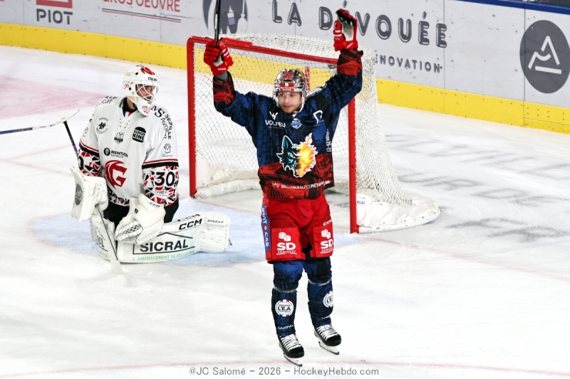 Photo hockey Ligue Magnus - Ligue Magnus : 4Ã¨me journÃ©e  : Grenoble  vs Amiens  - Grenoble confirme contre Amiens