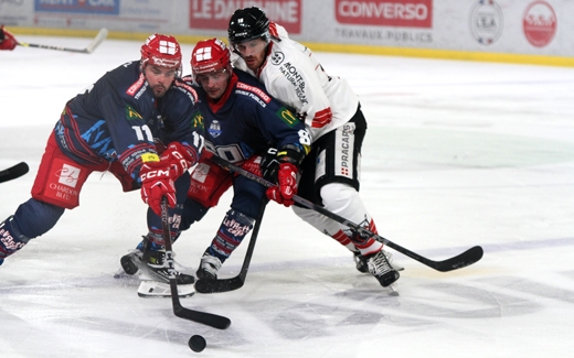 Photo hockey Ligue Magnus - Ligue Magnus : 4ème journée : Grenoble vs Chamonix - Une prestation d’amateurs ! Photo hockey Ligue Magnus - Ligue Magnus : 4ème journée : Grenoble vs Chamonix - Une prestation d’amateurs !