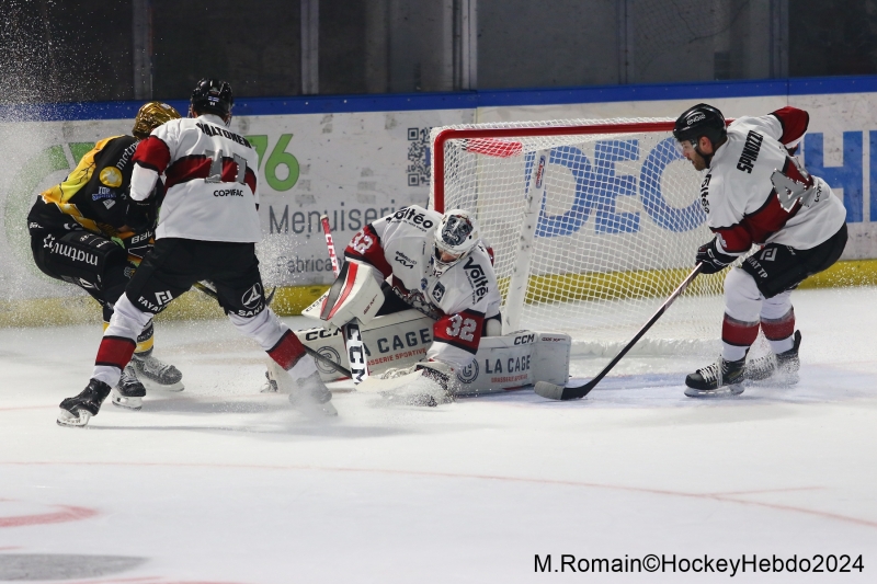 Photo hockey Ligue Magnus - Ligue Magnus : 4ème journée : Rouen vs Bordeaux - LM : Des Dragons à deux visages.