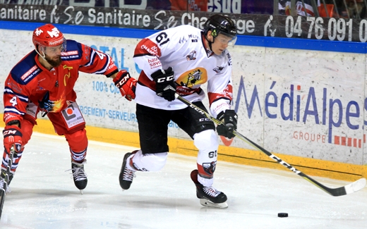 Photo hockey Ligue Magnus - Ligue Magnus : 5ème journée : Grenoble  vs Chamonix  - 121 minutes 6 secondes sans prendre de but !
