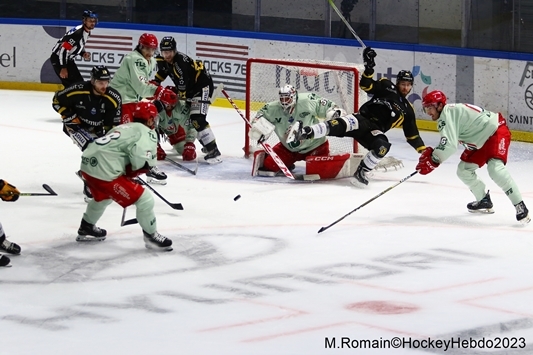 Photo hockey Ligue Magnus - Ligue Magnus : 5ème journée : Rouen vs Cergy-Pontoise - Les dragons en maître. Photo hockey Ligue Magnus - Ligue Magnus : 5ème journée : Rouen vs Cergy-Pontoise - Les dragons en maître.