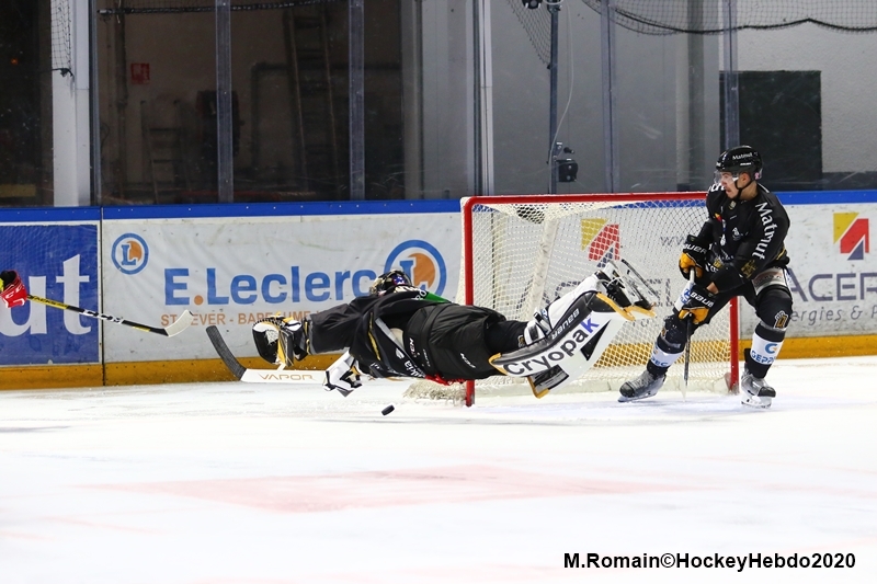 Photo hockey Ligue Magnus - Ligue Magnus : 5ème journée : Rouen vs Grenoble  - LM : La griffe du Dragon