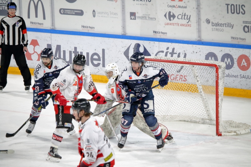 Photo hockey Ligue Magnus - Ligue Magnus : 5ème journée : Angers  vs Briançon  - LM : Blanchissage d\