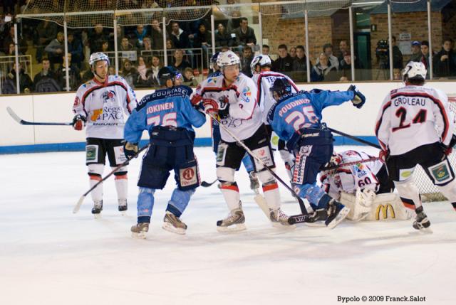 Photo hockey Ligue Magnus - Ligue Magnus : 5ème journée : Angers vs Briançon - Un leader incontesté Photo hockey Ligue Magnus - Ligue Magnus : 5ème journée : Angers vs Briançon - Un leader incontesté