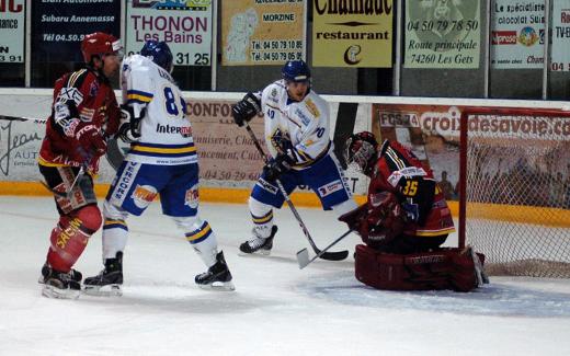 Photo hockey Ligue Magnus - Ligue Magnus : 5ème journée : Morzine-Avoriaz vs Villard-de-Lans - Morzine conserve son leadership Photo hockey Ligue Magnus - Ligue Magnus : 5ème journée : Morzine-Avoriaz vs Villard-de-Lans - Morzine conserve son leadership