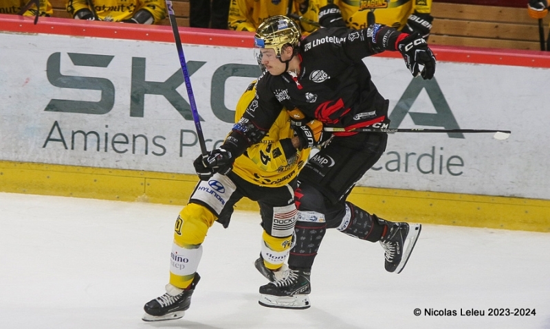 Photo hockey Ligue Magnus - Ligue Magnus : 6ème journée : Amiens  vs Rouen - Victoire de Rouen à Amiens