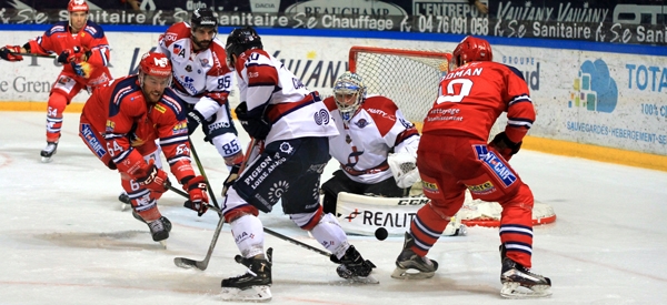 Photo hockey Ligue Magnus - Ligue Magnus : 6ème journée : Grenoble  vs Angers  - Pas le soir des grenoblois !