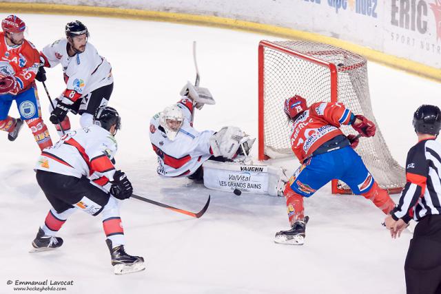 Photo hockey Ligue Magnus - Ligue Magnus : 6ème journée : Lyon vs Briançon  - Les Lions n’ont pas eu peur du diable