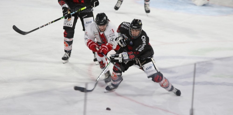 Photo hockey Ligue Magnus - Ligue Magnus : 7ème journée : Amiens  vs Briançon  - Amiens sérieux et appliqué