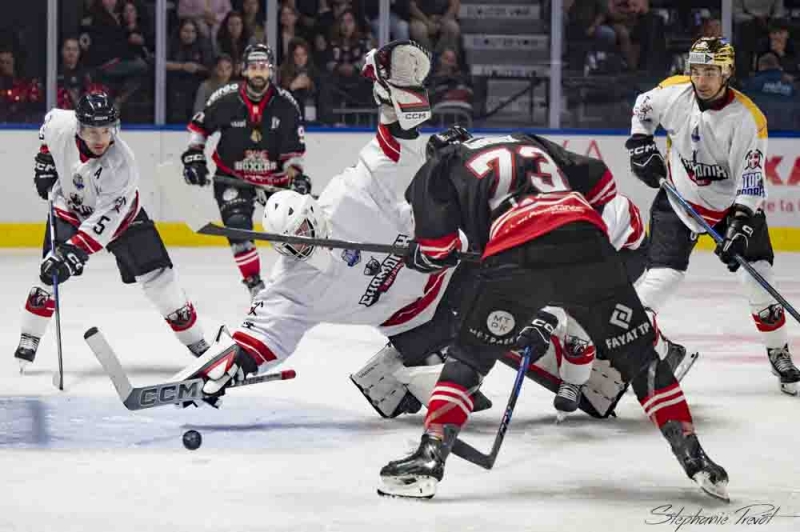 Photo hockey Ligue Magnus - Ligue Magnus : 7Ã¨me journÃ©e : Bordeaux vs Chamonix  - Bordeaux sans partage face à Chamonix