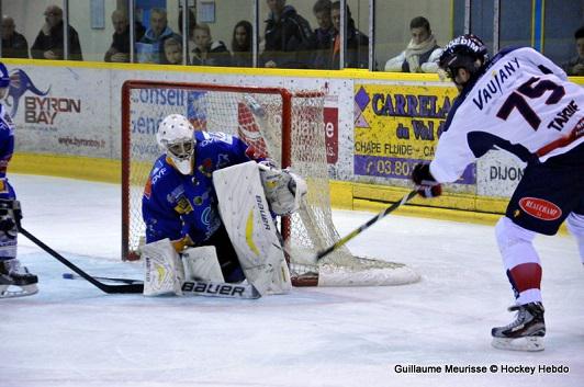 Photo hockey Ligue Magnus - Ligue Magnus : 7ème journée : Dijon vs Grenoble - Les Brûleurs sous l\ Photo hockey Ligue Magnus - Ligue Magnus : 7ème journée : Dijon vs Grenoble - Les Brûleurs sous l\