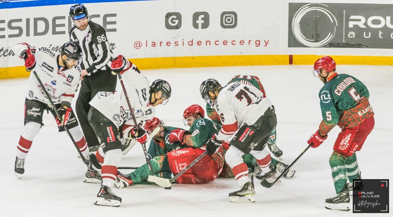 Photo hockey Ligue Magnus - Ligue Magnus : 7ème journée : Cergy-Pontoise vs Bordeaux - Cergy retrouve le goût de la victoire Photo hockey Ligue Magnus - Ligue Magnus : 7ème journée : Cergy-Pontoise vs Bordeaux - Cergy retrouve le goût de la victoire