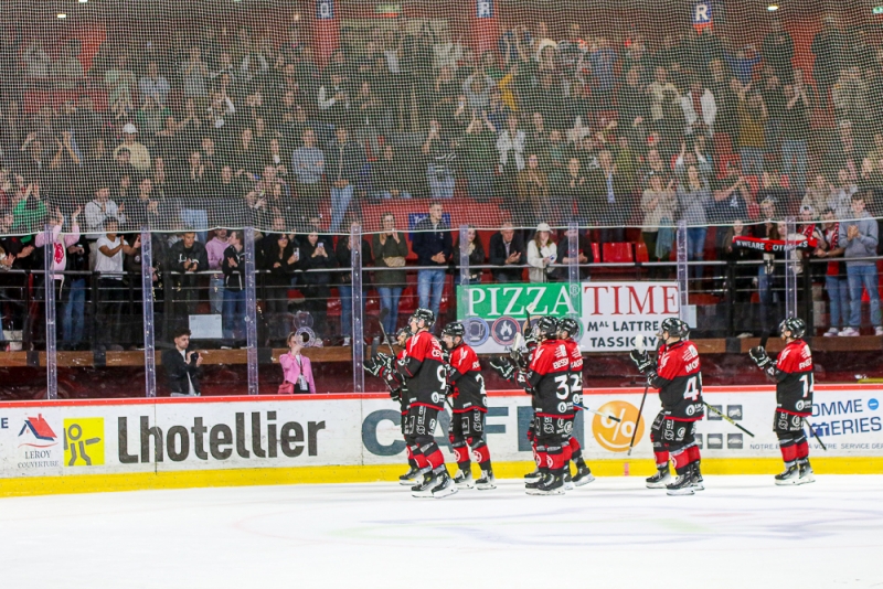 Photo hockey Ligue Magnus - Ligue Magnus : 8ème journée : Amiens  vs Chamonix  - Victoire en prolongation d